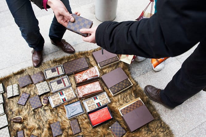 Authentic Algarve: Loulé Town Tour and Markets - Transportation and Group Size: Why They Matter