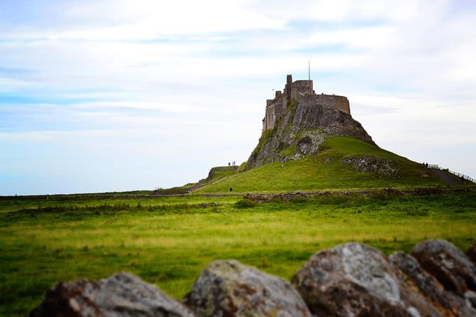 Bamburgh and Lindisfarne Day Tour - FAQs