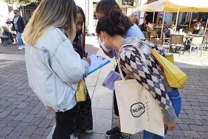 Barcelona escape game, time travel - What You Can Expect at Each Stop