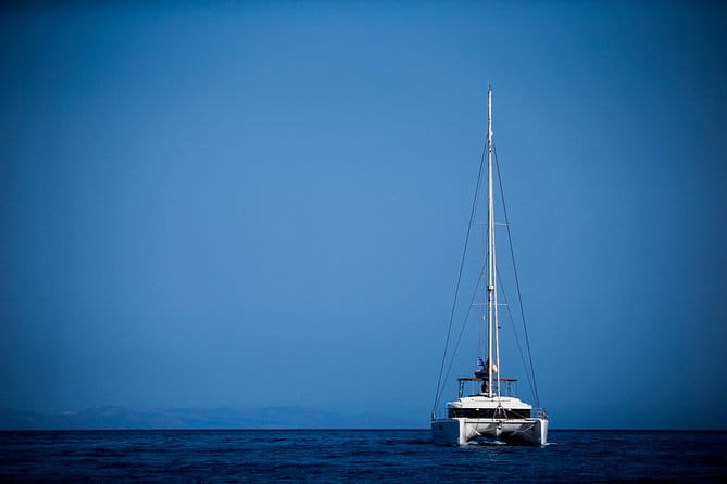 Beautiful Day Catamaran Caldera Cruise incl. Meal & Drinks - FAQs
