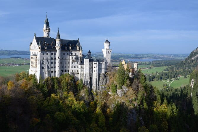 Beer and a Castle, A Neuschwanstein Tour - Garmisch-Partenkirchen and Bavaria’s Beer Heritage