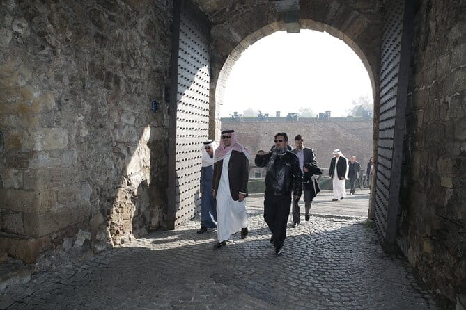 Belgrade Insight Private Tour - For Those Who Seek Answers - Crossing to New Belgrade: The Post-WWII Architectural Showcase