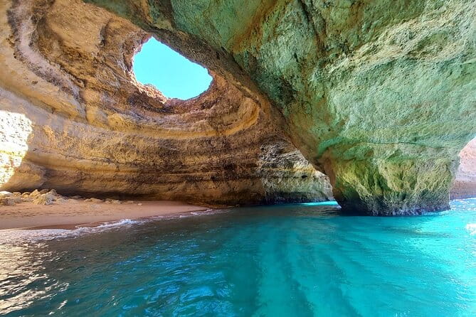 Benagil Passeio as Grutas com Pôr do Sol - The Overall Value