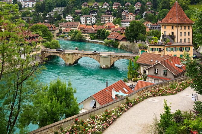 Bern Scavenger Hunt and Highlights Self-Guided Tour - Authentic Discoveries and Hidden Gems