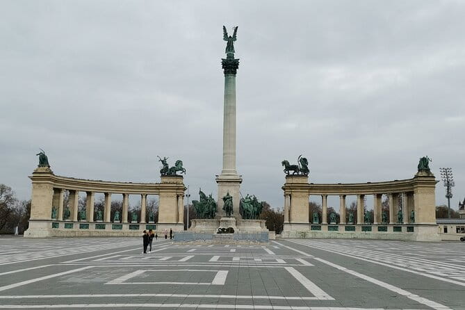 Best Historical Sights of Budapest Tour - The Value in Details and Authentic Insights