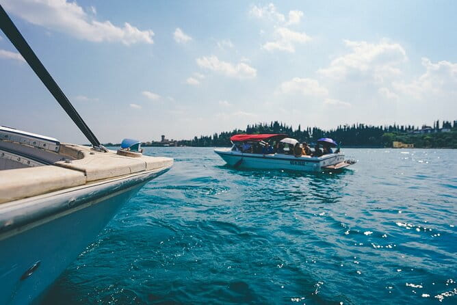 Best of Sirmione with Boat Tour and Grotte di Catullo - Who Will Benefit Most from This Tour?