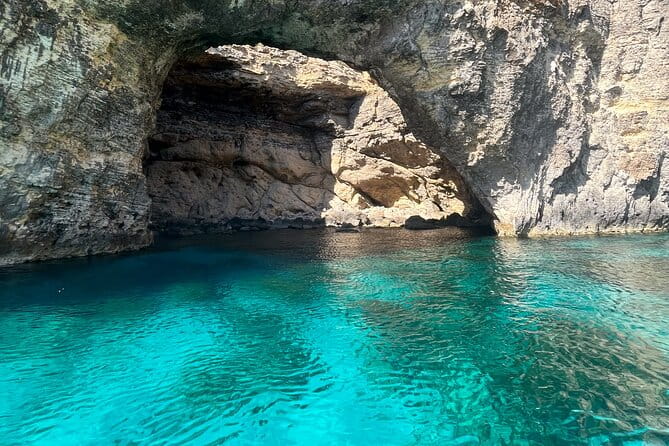Blue Lagoon Ferry and Caves Tour - Exploring the Caves: Natural Sculptures from Close Up