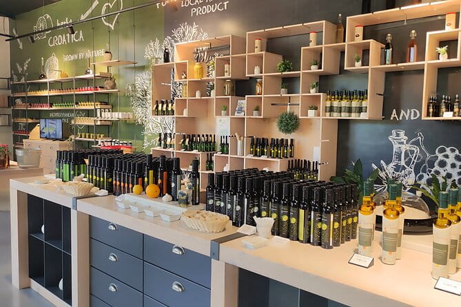 Blue line Tour with Salona - The Practicalities and Value