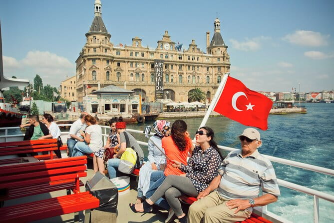 Bosphorus Strait Afternoon Cruise with Cable Car to Pierre Loti Hill - What Makes This Tour Stand Out?