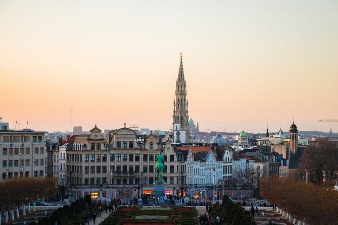 Brussels Walking Tour with Waffle Tasting: History and Delights - Price and Value Consideration