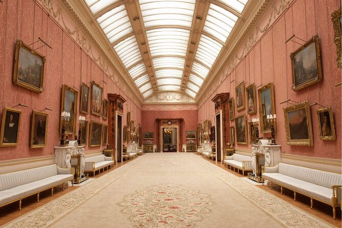 Buckingham Palace: State Rooms Entry Ticket - The Art and Artifacts That Steal the Show