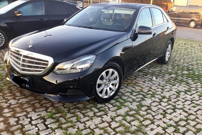 Cab from Fiumicino airport to Rome - The Scenic Route: Enjoying Rome’s First Glimpse