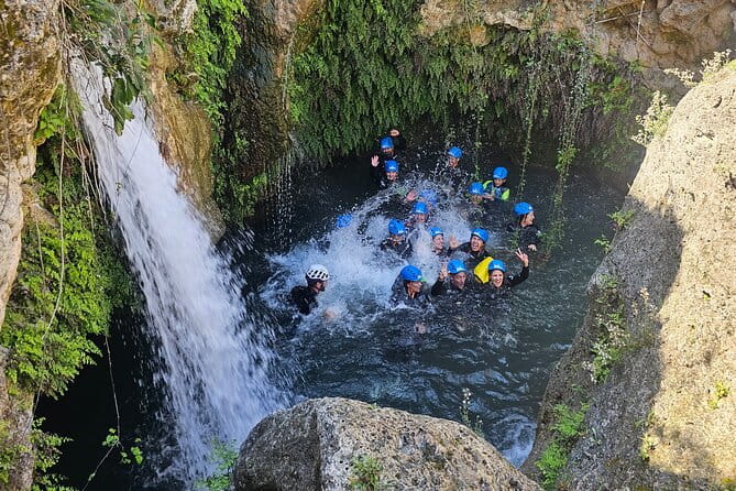 Canyoning experience in Barranco del Gorgo de la Escalera - The Scenic Beauty of Gorgo de la Escalera