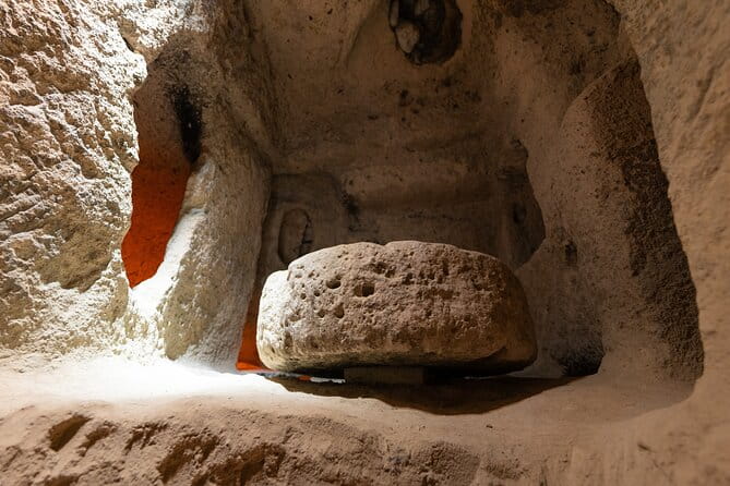 Cappadocia Guided Red Tour with Lunch & Entrance Fees - Love Valley and Its Surreal Formations