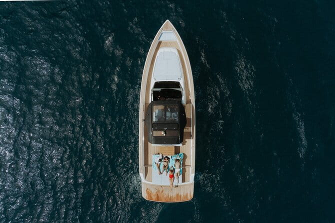 Capri Luxury Private Boat Tour from Capri or Napoli - Who Should Book This Tour?