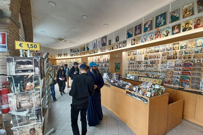 Catacombs in Rome with private transfer - Who Should Consider This Tour?