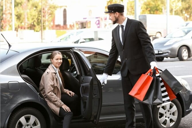 CDG - ORLY (ORY) airport to Paris, with a fluent English driver - The Details of the Transfer Experience