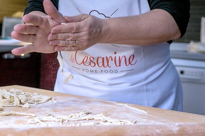 Cesarine: Market Tour & Home Cooking Class in Catania - Who Should Consider This Tour?