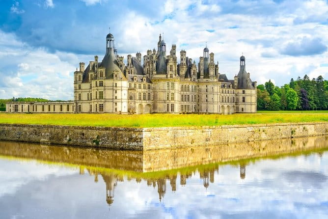 Chambord Castle: Private Guided Walking Tour - The Practical Side: What Travelers Should Know