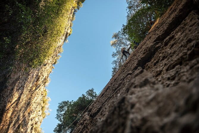 Climbing, Arrábida Natural Park, Setúbal, Sesimbra, near Lisbon - The Itinerary: From Introduction to the Climb