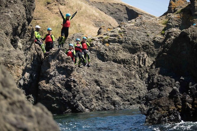 Coasteering Day Trips from Edinburgh - FAQ
