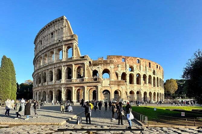 Colosseum Fast-Entry with Digital Audio Guide Experience - Who Would Benefit from This Experience?