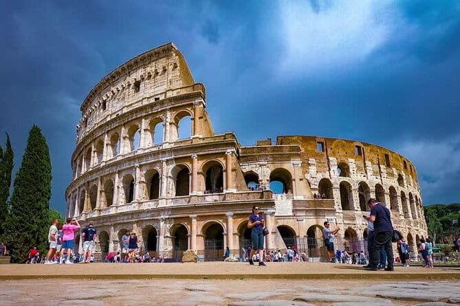 Colosseum Roman Forum and Palatine Self Guided Tour with tickets - The Roman Forum: An Ancient Urban Center
