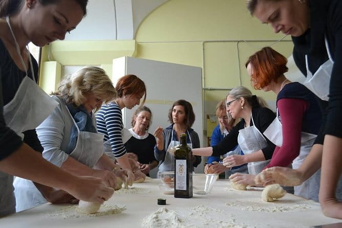 Cooking class at the farm in Tuscany - Frequently Asked Questions