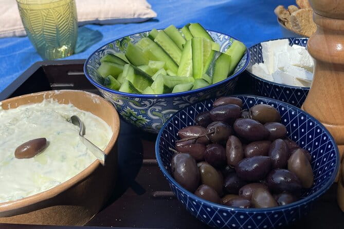 Crete's Vegetarian Picnic - FAQ