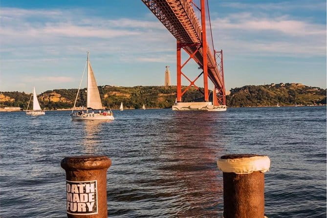 Cristo Rei Tuk-Tuk and River Cruise (2:45h) - Frequently Asked Questions