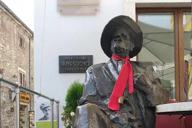 Curiosities and secrets of Pula - Frequently Asked Questions