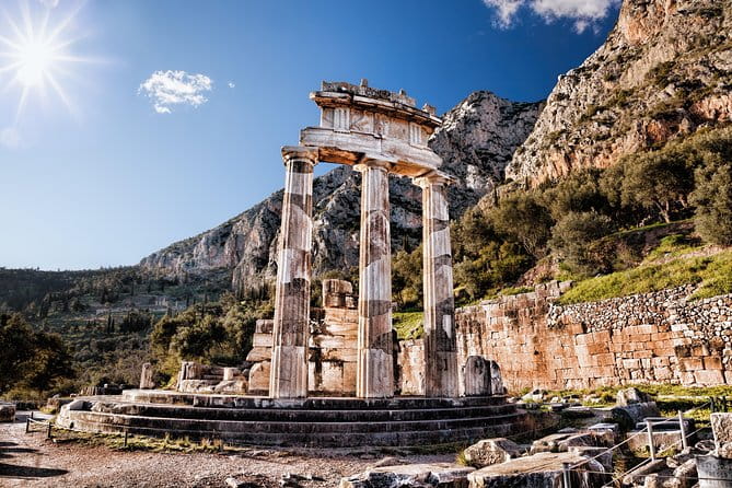 Delphi, Arachova & Hosios Loukas Full Day Private Tour - The Journey Begins: Visiting Delphi’s Sacred Site