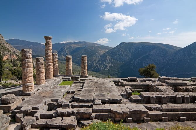 Delphi Archaeological Site &Museum ticket with 3D Audiovisual - Delphi Museum: Context and Artifacts
