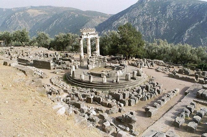 Delphi Full Day Private Tour: Temple of Apollo, Museum, Navel of Earth & Oracle - The Sum Up