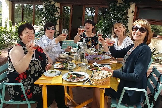 Discover Organic and Biodynamic Chianti Small Wineries - Who Would Enjoy This Tour?