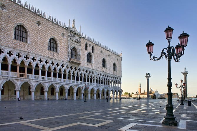 Doge's Palace & St. Mark's Basilica skip-the-line guided tour - The Bridge of Sighs and the Prisons