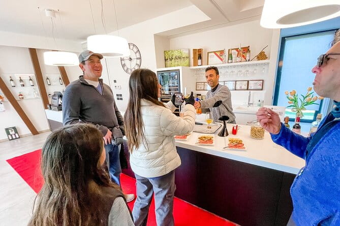 E-Bike tour with stop in the cellar in the Bardolino area - FAQs