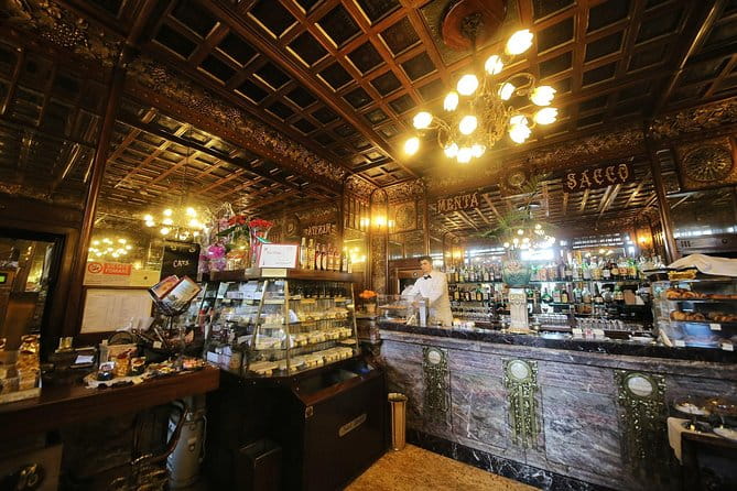 EatinTOur ®, experience a progressive dinner in the most iconic historic venue - Exploring Turin with EatinTOur®: A Deep Dive into the Experience