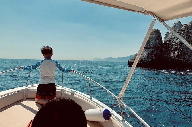 EN 21 boat rental without license on the Amalfi coast - Exploring the Amalfi Coast by Boat: What to Expect