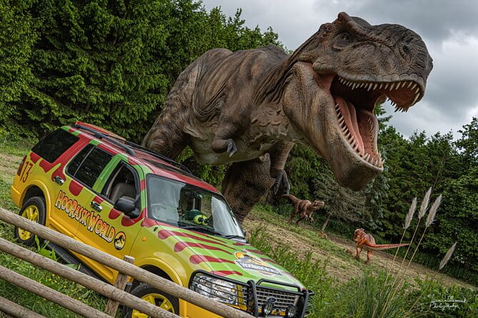 Entry ticket to Hoo Zoo and Dinosaur World in Telford - Who Is This Experience Best For?