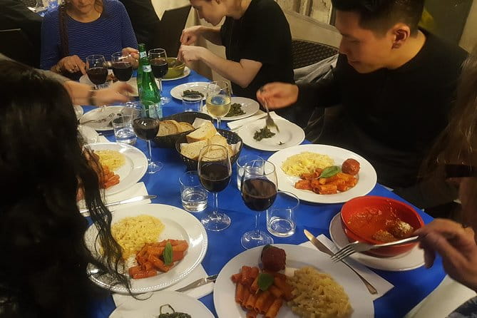 Evening Flavors of Naples: Guided Food Tour and Wine Tasting - Who Will Love This Tour?