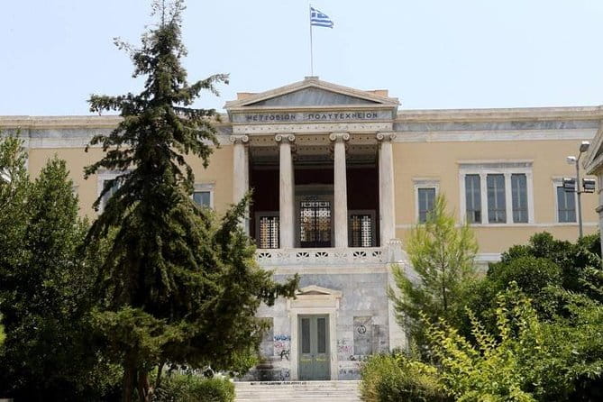 Exarcheia walking tour: The other side of Athens - Who Should Consider This Tour?