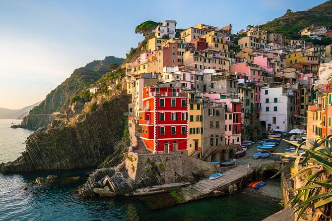 Exclusive Private Tour of Cinque Terre - The Itinerary: A Glimpse of the Coastline