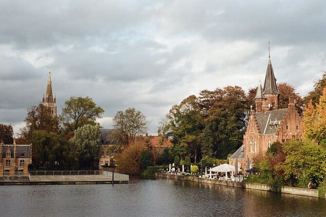 Explore the Instaworthy Spots of Bruges with a Local - Discovering Bruges’ Top Photo Spots