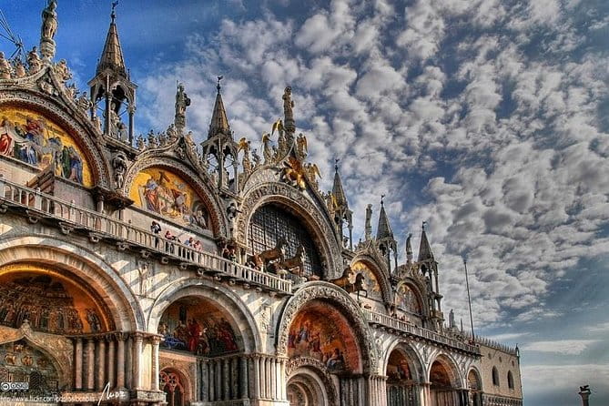 Explore Vivacious Venice: Self-Guided Audio Tour - Santa Maria Formosa: A Hidden Gem