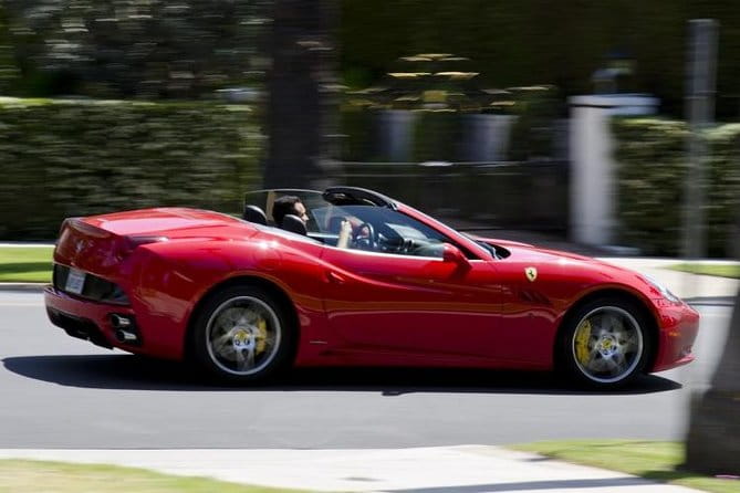 Ferrari California Test Drive - Who Will Love This Experience?