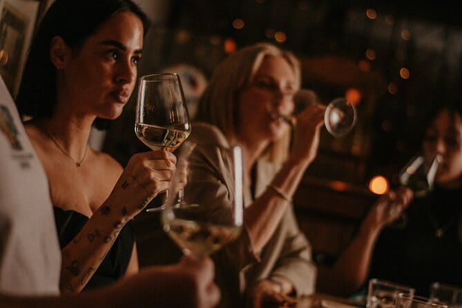 Food and Wine Tasting in Budapest City Center with Sommelier - The Setting and Atmosphere