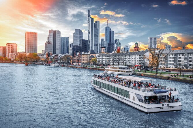 Frankfurt Private Walking Tour with Relaxing Cruise - Who This Tour Is Best For