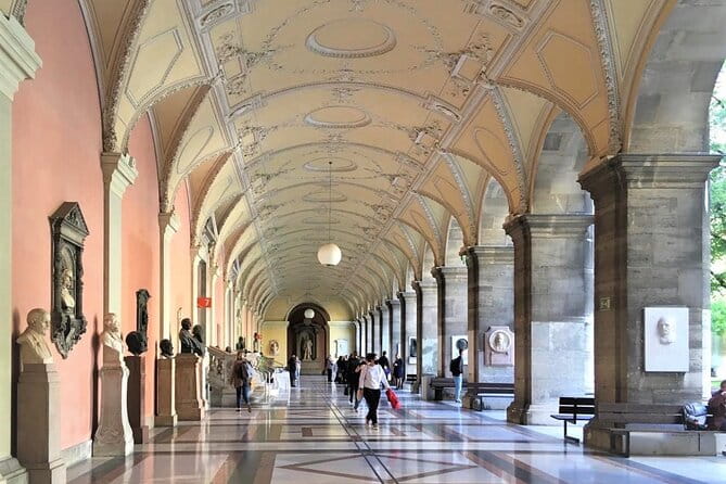 Freud - Inside the mind of a Genius - Why This Tour Is Worth Your Time