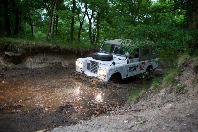 Full-day Land Rover driving off-road experience Prague - Who Should Consider This Tour